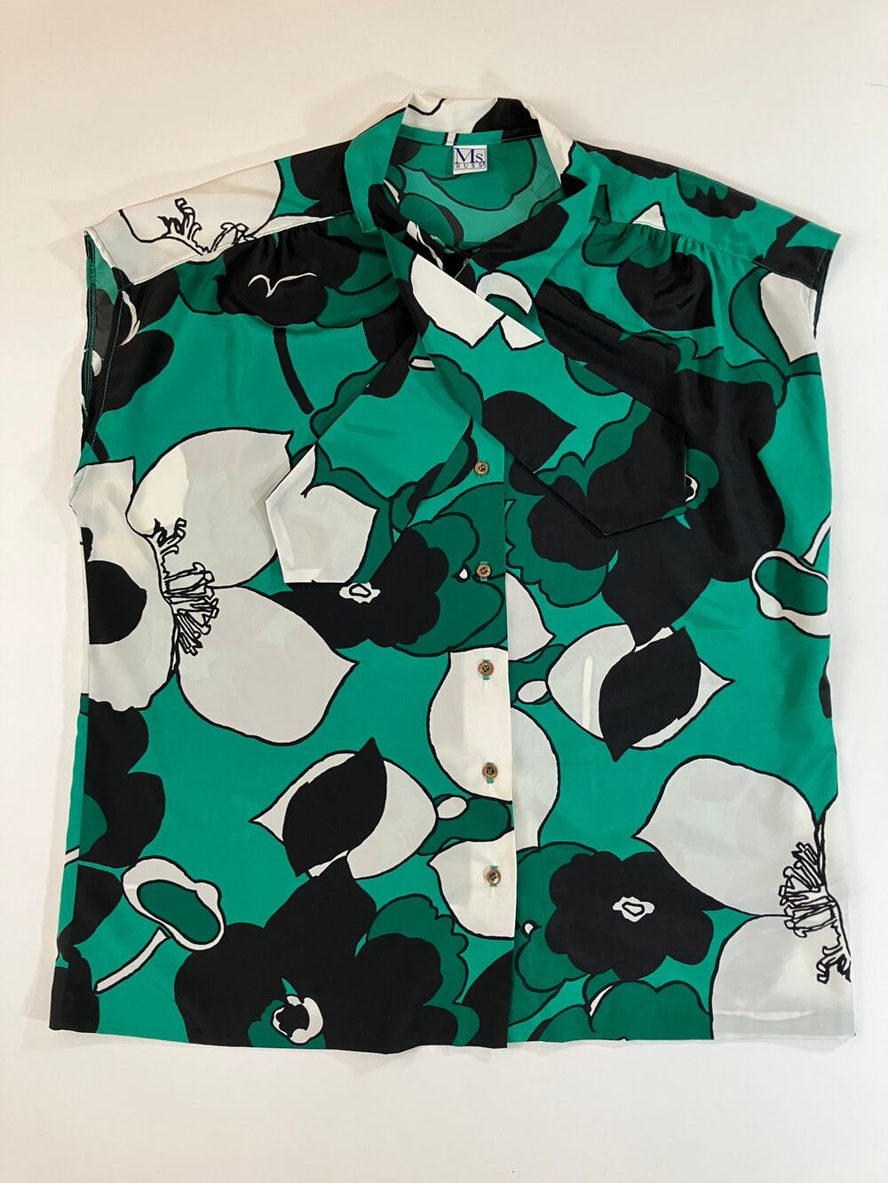 Vintage Ms Russ Floral Blouse Tie Neck Green Black White Sleeveless Made USA